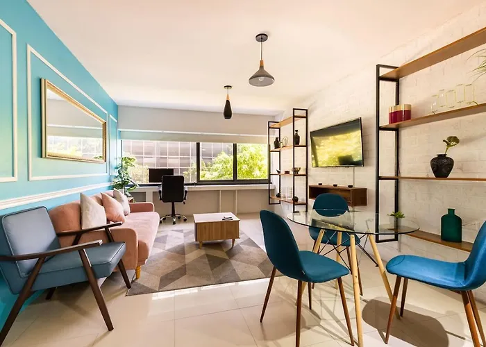 Lovely & Bright Wfh In Lively Area Long *